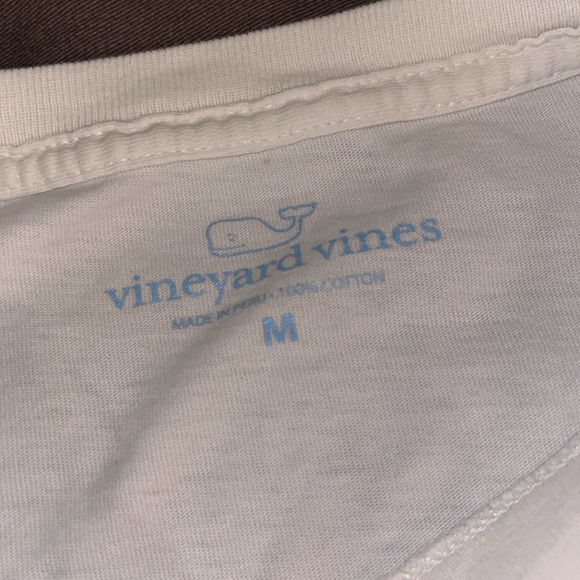 Vineyard Vines Fishing White T-Shirt - Picture 2 of 3